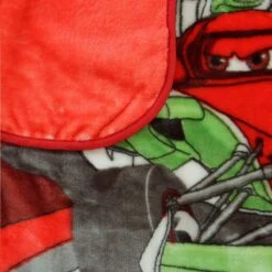 Calda Coperta Plaid Effetto Pelliccia Disney Cars Per Letto Singolo M118 7 Calda Coperta Plaid Effetto Pelliccia Disney Cars Per Letto Singolo M118 -Prodotti Per La Casa 20141119161745 coperta plaid effetto pelliccia cars in pile 3