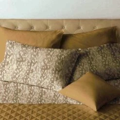 Completo Lenzuola Clair Di Laura Biagiotti In Percalle Matrimoniale Maxi W032 -Prodotti Per La Casa completo lenzuola laura biagiotti percalle clair maxi matrimoniale dettaglio tortora 1