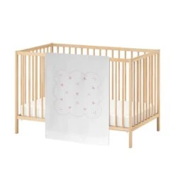 Copriletto Leggero Per Lettino Baby 0336 In Piquet Ricamato A Mano Y595 -Prodotti Per La Casa copriletto leggero per lettino baby in piquet di puro cotone rosa 1 1