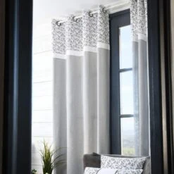 Tenda Arredo Coprente Ombeline Con Borchie 140x260 Cm J490 9 Tenda Arredo Coprente Ombeline Con Borchie 140x260 Cm J490 -Prodotti Per La Casa tenda arredo coprente ombeline con borchie 140x260 cm 4